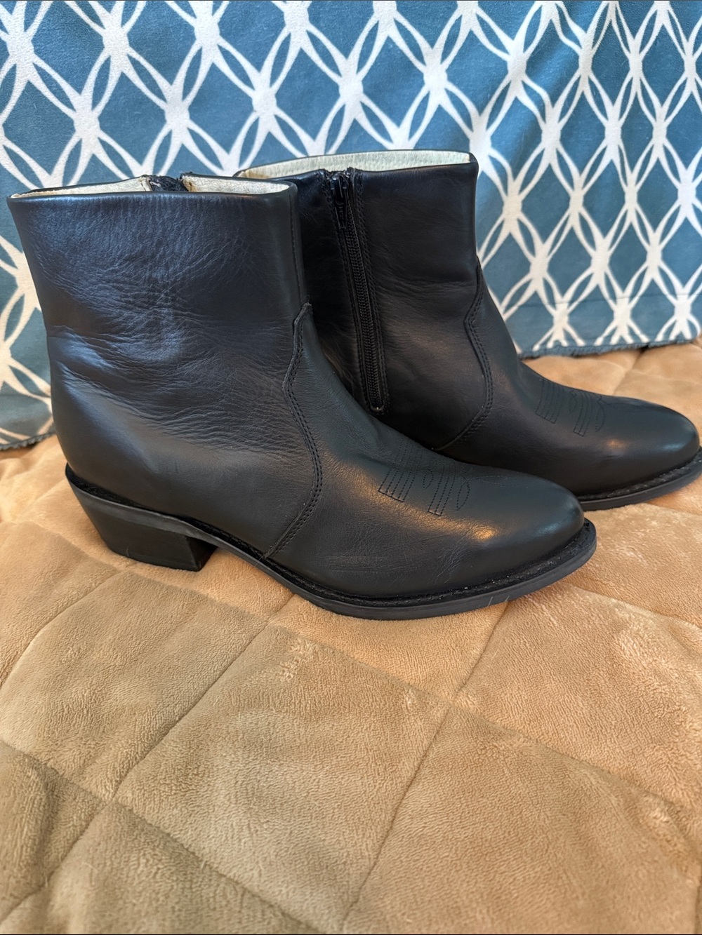 Durango Western Black Leather Ankle Booties with Side Zip